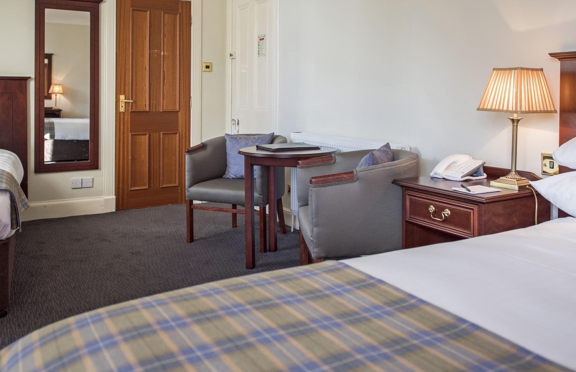 Nethybridge Hotel Nethy Bridge Bagian luar foto