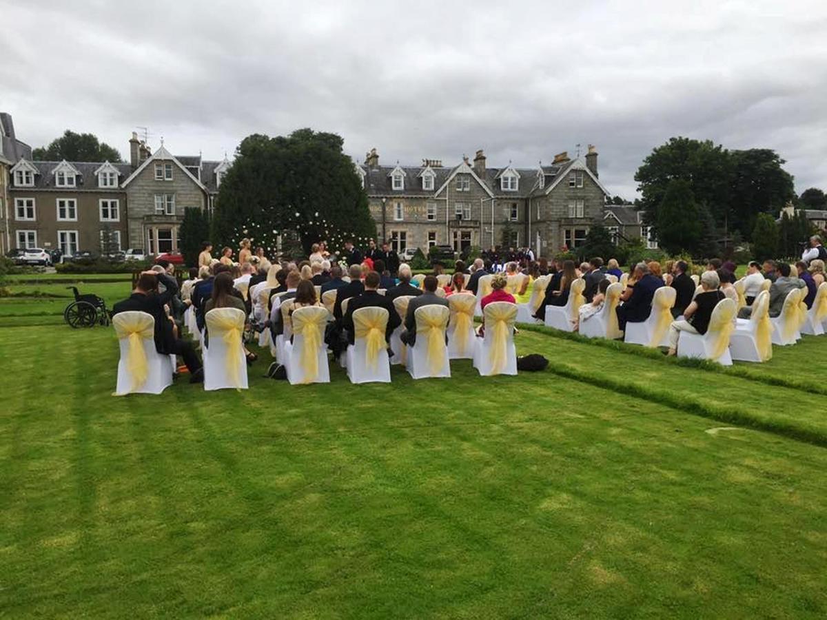 Nethybridge Hotel Nethy Bridge Bagian luar foto